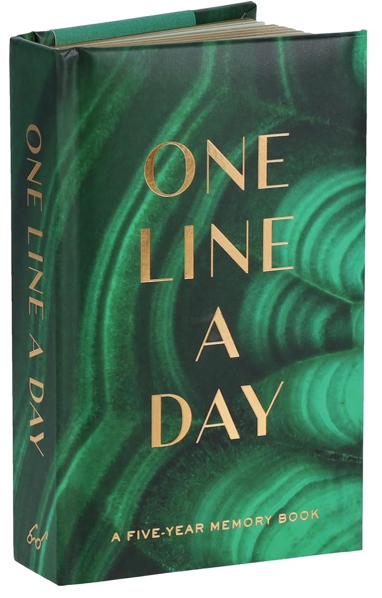

Malachite Green One Line a Day. A Five-Year Memory Book