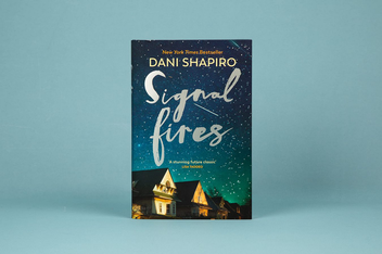 Паперова книга «Signal Fires», автор Дані Шапіро - фото №2 - мініатюра
