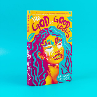 Бумажная книга «The God of Good Looks», автор Бринн Мак Айвор - фото №3 - миниатюра