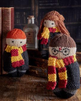 Паперова книга «Harry Potter Knitting Magic», автор Таніс Ґрей - фото №3 - мініатюра