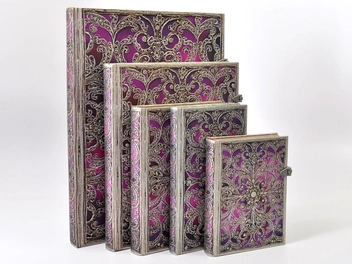  «Записная книжка Paperblanks Серебряная филигрань Обержин карманная нелинованная (PB2889-5)», бренда Paperblanks - фото №2 - миниатюра