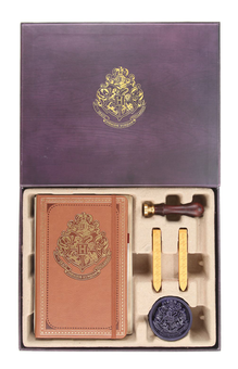 Бумажная книга «Harry Potter Hogwarts Deluxe Stationery Set» - фото №5 - миниатюра