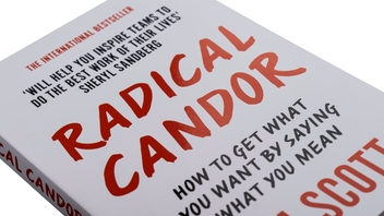 Бумажная книга «Radical Candor. How to Get What You Want by Saying What You Mean», автор Ким Скотт - фото №4 - миниатюра