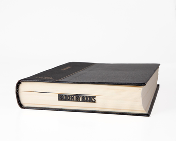  «Закладка для книг Atelier Article Broken by books (2065214505033)», бренда Atelier Article - фото №2 - миниатюра
