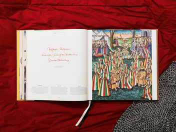 Бумажная книга «Freydal. Medieval Games. The Book of Tournaments of Emperor Maximilian I», автор Стефан Краузе - фото №12 - миниатюра