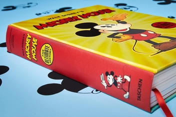Бумажная книга «Walt Disney's Mickey Mouse. The Ultimate History», авторов Дэвид Герштейн, Дж. Б. Кауфман - фото №13 - миниатюра