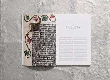 Бумажная книга «The Gutenberg Bible of 1454 (комплект из 2 книг)» - фото №15 - миниатюра