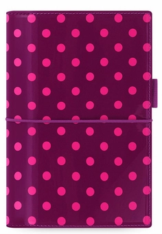  «Органайзер Filofax Domino Patent Personal Aubergine With Spots (18-022520)», бренда Filofax - фото №1 - миниатюра