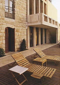 Бумажная книга «Mediterranean Living / Vivre au bord de la Mediterranee / Mediterranes wohnen» - фото №4 - миниатюра