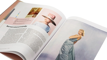 Бумажная книга «PANTONE: XX століття в кольорах», авторов Лиатрис Айзмен, Кит Рекер - фото №4 - миниатюра