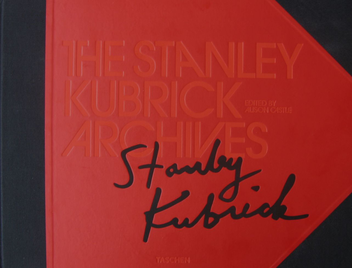 Бумажная книга «The Stanley Kubrick Archives» - фото №2 - миниатюра