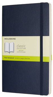  «Блокнот Moleskine Classic средний нелинованный сапфир (QP618B20)», бренда Moleskine - фото №1 - миниатюра