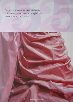 Бумажная книга «Fashion. A History from the 18th to the 20th Century (комплект из 2 книг)», авторов Акико Фукай, Тамами Суо, Мики Ивагами, Рейко Кога, Рэй Ний - фото №7 - миниатюра