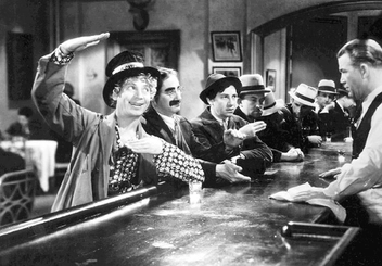 Бумажная книга «The Marx Brothers», автор Дуглас Кейси - фото №7 - миниатюра