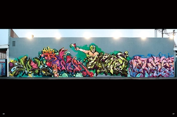 Паперова книга «Los Angeles Graffiti», автор Роджер Гэстмен - фото №7 - мініатюра