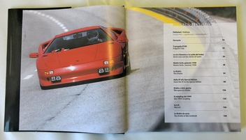 Бумажная книга «Lamborghini Diablo», автор Франческо Патти - фото №2 - миниатюра