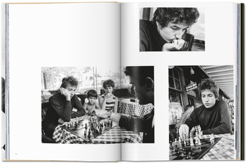 Паперова книга «Daniel Kramer. Bob Dylan: A Year and a Day», автор Роберт Сантеллі - фото №2 - мініатюра