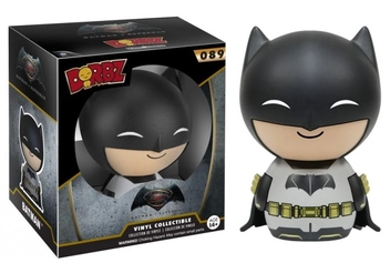  «Коллекционная фигурка Funko Dorbz Justice League Бэтмен (FK7518)», бренда Funko Dorbz - фото №2 - миниатюра