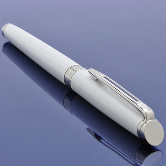  «Чорнильна ручка Waterman Hemisphere White CT (12062)», бренду Waterman - фото №3 - мініатюра