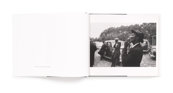 Бумажная книга «Robert Frank: The Americans», авторов Роберт Франк, Джек Керуак - фото №5 - миниатюра