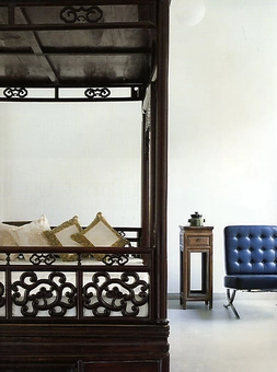 Паперова книга «Living in China», авторів Рето Гунті, Дейзанн МакЛейн - фото №5 - мініатюра