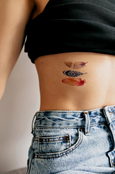  «Тимчасове тату Tattooshka Кольорові пера (T-161)», бренда Tattooshka - фото №3 - миниатюра