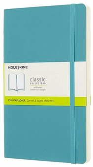  «Блокнот Moleskine Classic средний нелинованный океанский синий (QP618B35)», бренда Moleskine - фото №1 - миниатюра