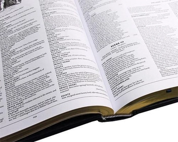 Паперова книга «Shakespeare. The Complete Works», автор Вільям Шекспір - фото №8 - мініатюра