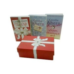 Бумажная книга «Cecelia Ahern. The Gift Box. P.S. I Love You. Where Rainbows End. The Gift (комплект из 3 книг)», автор Сесилия Ахерн - фото №8 - миниатюра