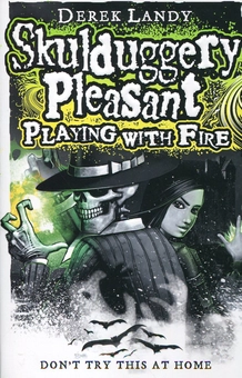 Бумажная книга «Skulduggery Pleasant. Book 2: Playing with Fire», автор Дерек Ленди - фото №2 - миниатюра
