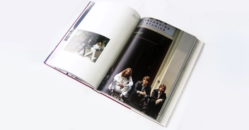 Паперова книга «Linda McCartney. Life in Photographs», авторів Енні Лейбовіц, Пол Маккартні, Мартін Харрісон, Лінда Маккартні, Мері Маккартні, Стелла Маккартні - фото №17 - мініатюра