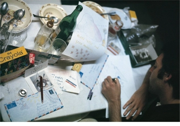 Паперова книга «Linda McCartney. Life in Photographs», авторів Енні Лейбовіц, Пол Маккартні, Мартін Харрісон, Лінда Маккартні, Мері Маккартні, Стелла Маккартні - фото №11 - мініатюра