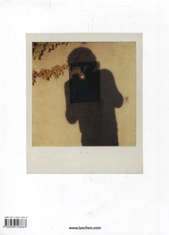 Паперова книга «Helmut Newton, Polaroids», автор Хельмут Ньютон - фото №3 - мініатюра