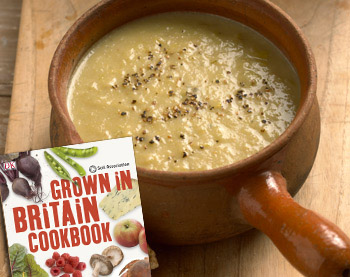 Паперова книга «Grown in Britain Cookbook», автор Донна Еір - фото №7 - мініатюра