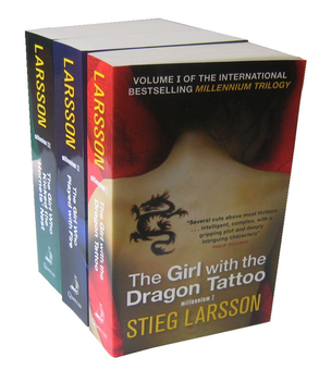 Бумажная книга «The Girl With The Dragon Tattoo. The Girl Who Played With Fire. The Girl Who Kicked The Hornets' Nest», автор Стиг Ларссон - фото №1 - миниатюра