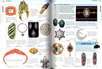 Паперова книга «Miller's Antiques Handbook & Price Guide 2012-2013», автор Джудіт Міллер - фото №3 - мініатюра