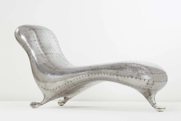 Бумажная книга «Collecting Design», автор Адам Линдерманн - фото №24 - миниатюра