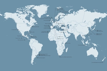 Бумажная книга «100 Interiors Around the World (2 volumes in slipcase)» - фото №3 - миниатюра