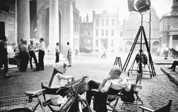 Паперова книга «Bob Willoughby: Audrey Hepburn» - фото №8 - мініатюра
