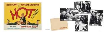 Паперова книга «Billy Wilder's Some Like It Hot (DVD Edition)» - фото №9 - мініатюра