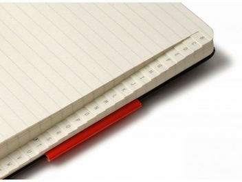  «Блокнот Moleskine Classic Address Book Черный (QP094)», бренда Moleskine - фото №3 - миниатюра