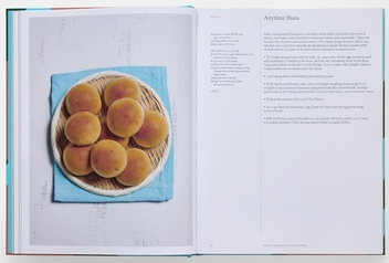 Бумажная книга «The Spanish Mediterranean Islands Cookbook», автор Джефф Келер - фото №3 - миниатюра
