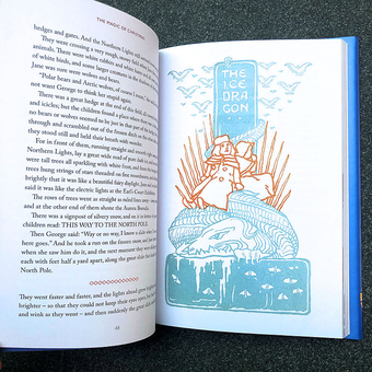 Бумажная книга «A Children's Literary Christmas», автор Анна Джеймс - фото №3 - миниатюра