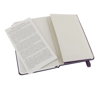  «Карманная записная книжка Moleskine Classic Coloured Фиолетовая в линию (MM710H1F#978-88-6613-642-2)», бренда Moleskine - фото №8 - миниатюра