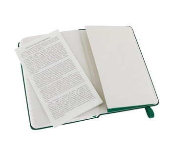  «Карманная записная книжка Moleskine Classic Coloured Зеленая в линию (MM710K1F#978-88-6613-627-9)», бренда Moleskine - фото №8 - миниатюра