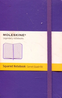  «Карманная записная книжка Moleskine Classic Coloured Фиолетовая в клетку (MM712H1F#978-88-6613-643-9)», бренда Moleskine - фото №2 - миниатюра