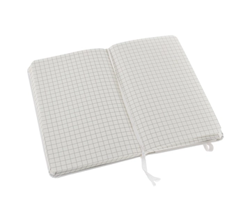  «Карманная записная книжка Moleskine Classic White Белая в клетку (MM712WHF#978-88-6613-718-4)», бренда Moleskine - фото №5 - миниатюра