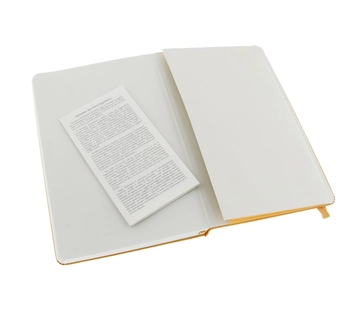  «Записная книжка Moleskine Classic Coloured Оранжевый нелинованный (QP062M2F#978-88-6613-638-5)», бренда Moleskine - фото №8 - миниатюра
