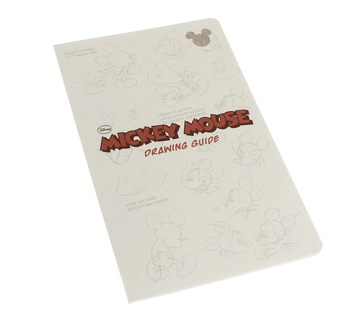  «Карманная записная книжка Moleskine Mickey Mouse Черная нелинованная (978-88-6613-789-4#LEDIQP012F)», бренда Moleskine - фото №9 - миниатюра