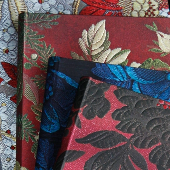  «Записная книжка Paperblanks Шик и Атлас Черная георгина мини в линию (PB2963-2)», бренда Paperblanks - фото №4 - миниатюра